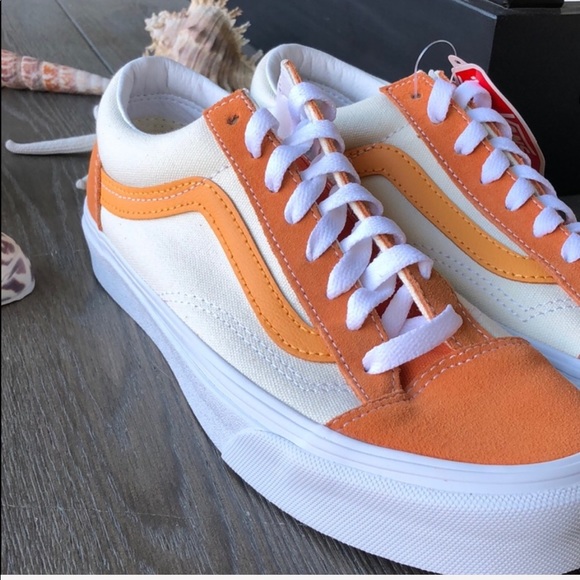 🌴🌼VANS🌼🌴 - Picture 2 of 8